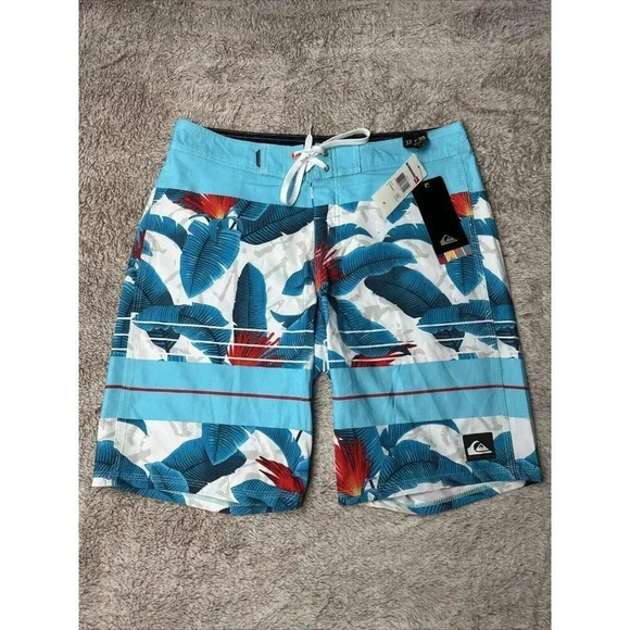 Quiksilver Shorts Every Day Board Shorts Skateboard Surf Beach Size 32 New - Picture 2 of 16